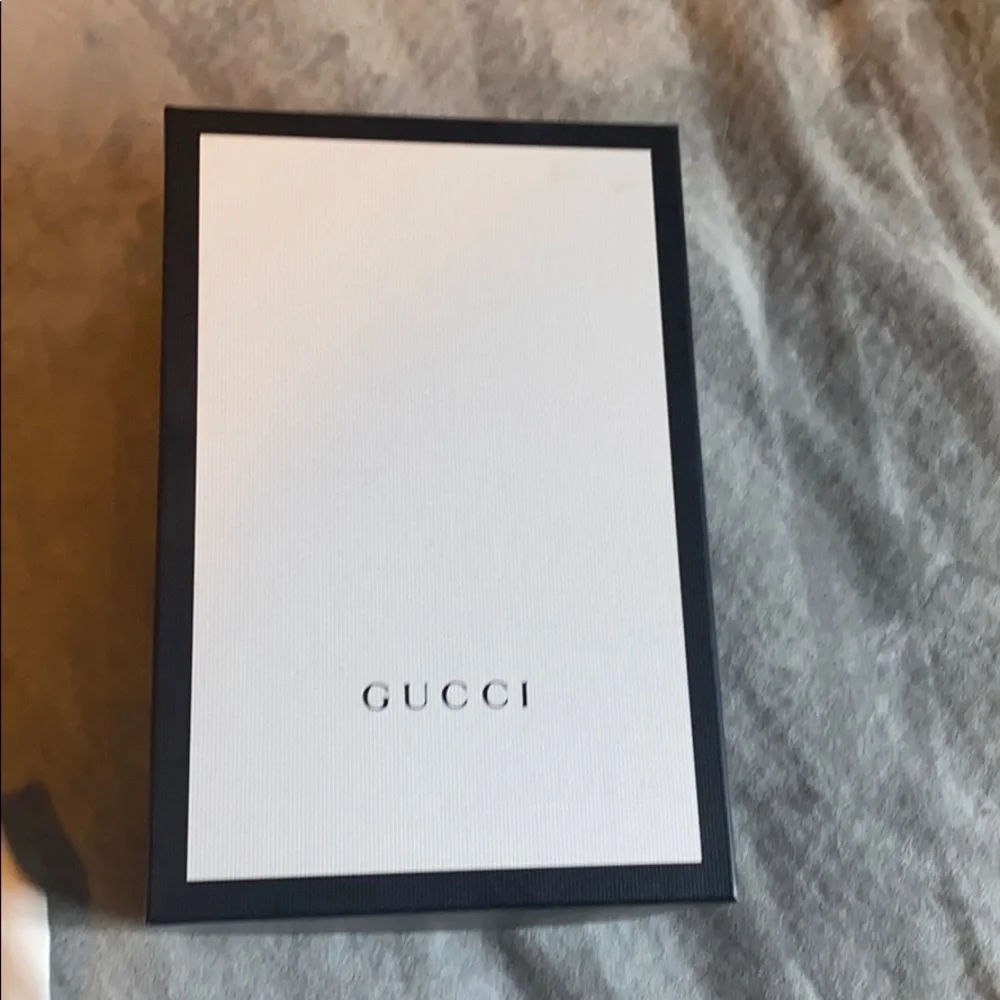 Gucci Princetown. Fits like a woman’s 7 or 7.5. - Picture 3 of 7